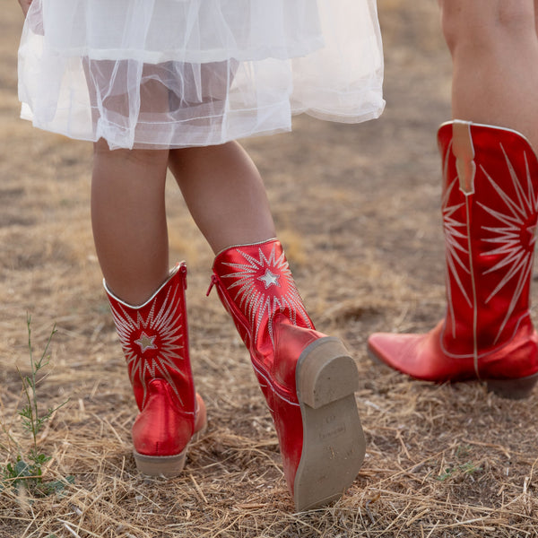 Cowgirl Ruby Boots