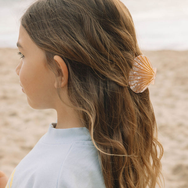 Shell Claw Clip