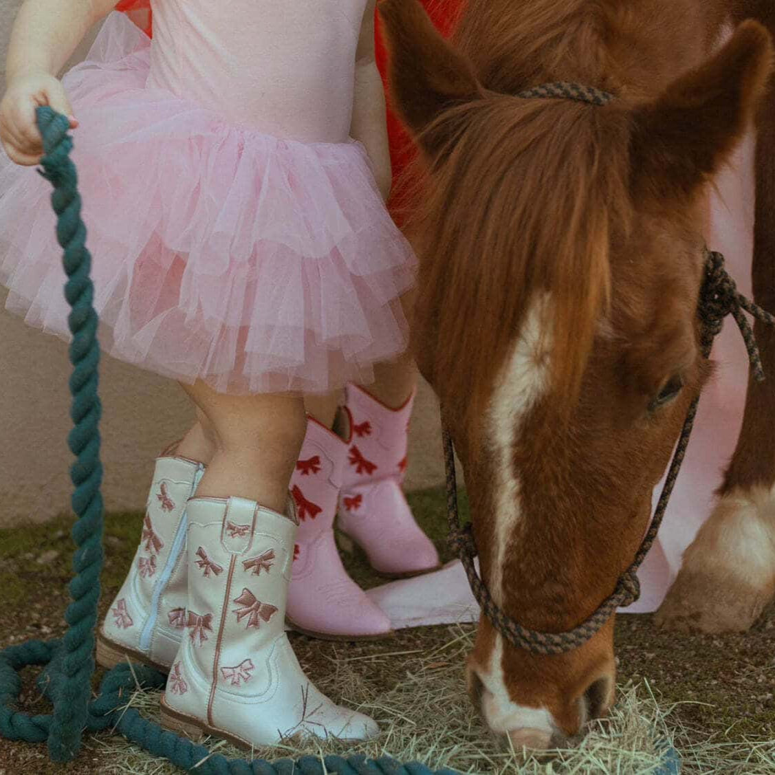 princess polly baby blue dress Ariat Western Cowgirl Boots Square Toe Size 7.5 B Pink Brown main image 0